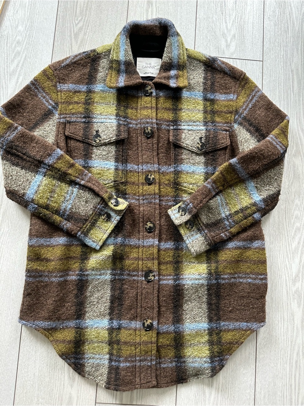 Wilfred Free Plaid Button-Up in Brown, Olive & Light Blue Small